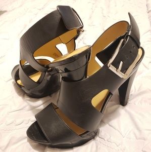 Micheal kors women high heel pumps size 8M